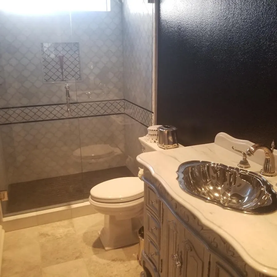 Professional plumbing work and bathroom remodeling in North Fair Oaks
